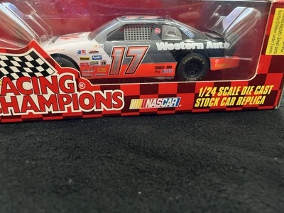 1995 Darrell Waltrip #17 Western Auto - 1996 Preview Edition 1:24 - Image 1 of 4