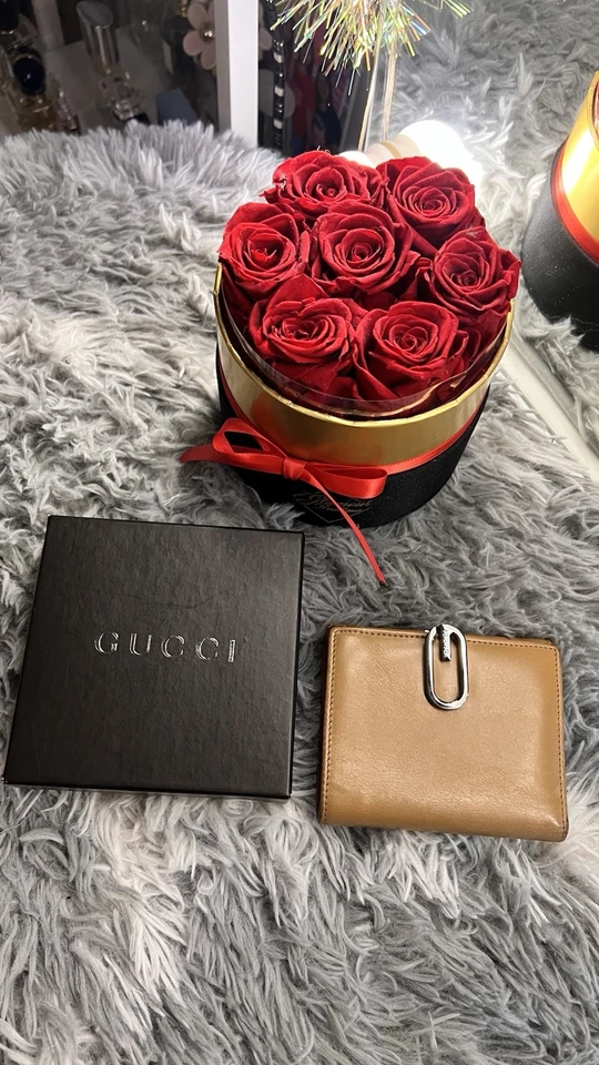 GUCCI棕褐色小巧钱包带盒 — 第 1/4 张图片