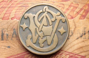 Vintage UB Smith and Wesson Waffen massive Bronze Gürtelschnalle - Bild 1 von 3