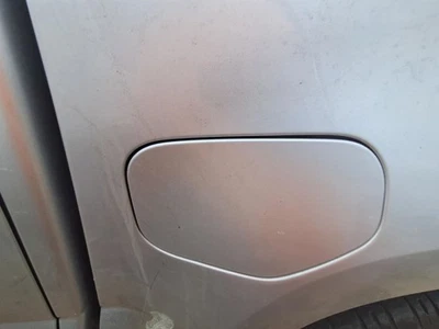 COLORADO  2019 Fuel Filler Door 2615380 Foto 1 de 4