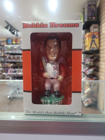 PETE ROSE Cincinnati Reds Limited Edition Bat on Shoulder Bobblehead Cover