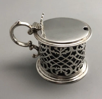 Olla victoriana de mostaza plateada perforada Robert Hennell Londres 1847 ABLZX Foto 1 de 4