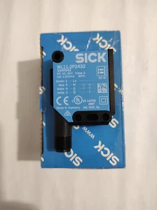 Sick WL11-2P2432 art. 1048542 Fotocellula Riflessione 10...30Vdc PNP 10mt - Foto 1 di 5