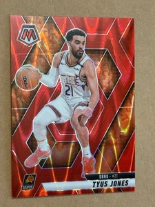 2024-25 Panini Mosaic TYUS JONES #94 Red Seismic SP /299 Phoenix Suns - Bild 1 von 2