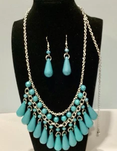 Vintage Lucite Jewelry Set - Picture 1 of 6