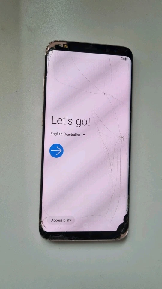 Samsung Galaxy S8 silber teildefekt - Bild 1 von 2