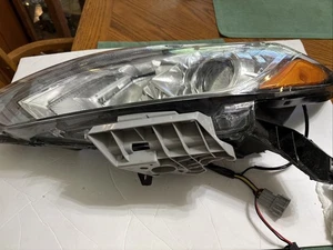 NISSAN ALTIMA HEADLIGHT LEFT DRIVER 2016-2018 - Picture 1 of 15