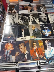 David Bowie - 19 x different Postcards 1980s - Picture 1 of 3