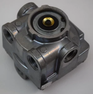 Genuine Haldex Fast Balance Air Brake Relay Valve N30096PA / RB000 - New No Box - Bild 1 von 5