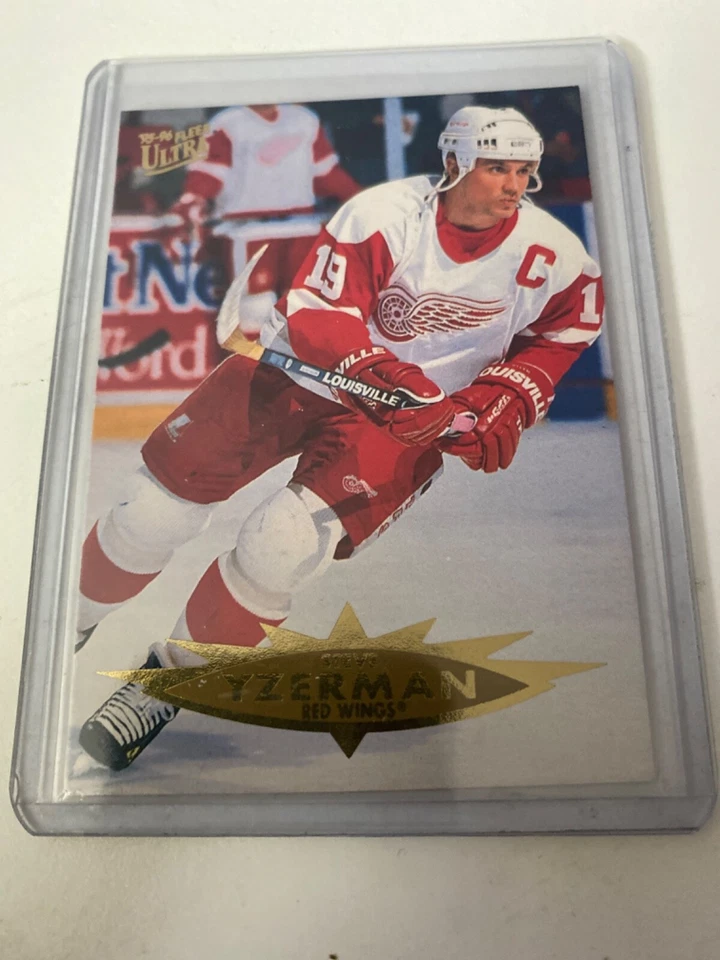 1995 fleer ultra steve yzerman - Image 1 of 1