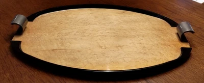 Bandeja de madera de sicómoro lacada French Deco años 30 con borde ebonizado asas cromadas Foto 1 de 4