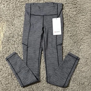 $ 108 Neu mit Etikett lululemon Damen Speed Up MR Tight 28" Luxtreme LW5CPAS grau Größe 4 - Bild 1 von 9