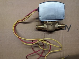 Honeywell V8043G5034 Motorized Zone Valve 24V 3/8" Normally Open 3.5Cv 20 PSI - Picture 1 of 8