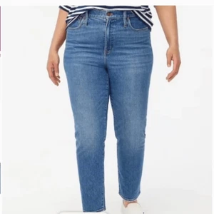 NEW J. Crew Essential straight jean in all-day stretch Size 32 blue - Picture 1 of 9
