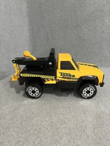 2020 Tonka Road Service Wrecker Tow Truck Yellow Metal & Plastic Toy - Picture 1 of 12