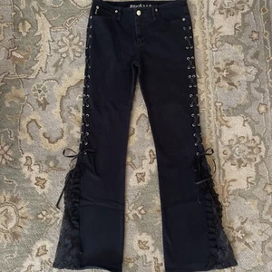Vintage Y2K Mudd Jeans Low Rise Hip Hugger Lace Up Flare Leg Black Size 7 Bratz - Picture 1 of 5
