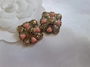 LOT OF 2 CHANEL SQUARE GOLD/ PINK BUTTONS 22MM - Picture 1 of 4
