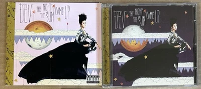 DEV 2 CD Lot: The Night The Sun Came Up, In The Dark, Naked Ft. Enrique Iglesias Foto 1 de 3