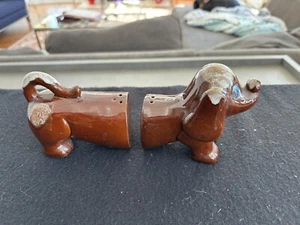 dachshund salt and pepper shakers Vtg - Picture 1 of 6