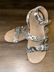 Vionic Orthaheel Sahara Snake Skin Print Ankle Strap Gladiator Sandals Size 7 - Picture 1 of 5