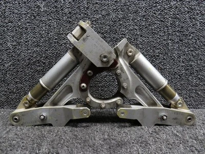 Conjunto de accionamiento de puerta de engranaje de nariz 010A-39320-11 Mitsubishi MU-2J Foto 1 de 4