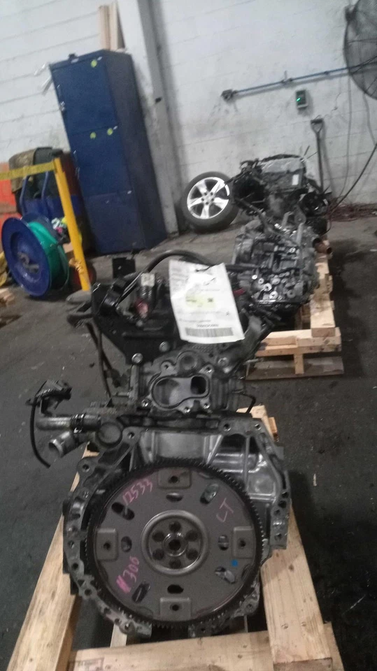 2015 Nissan Rogue 2.5L Engine Complete Assembly, 111K Miles, OEM, Warranty - Image 1 of 4