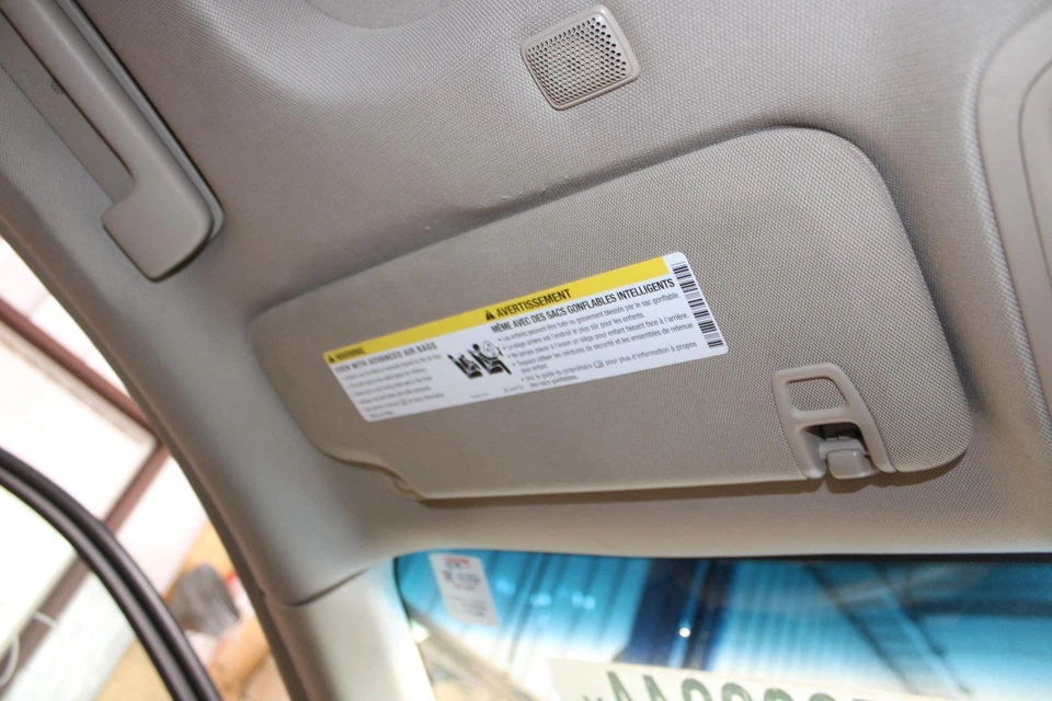 Б/у левый солнцезащитный козырек подходит: 2014 Cadillac Cts левый класс A - Изображение 1 из 4