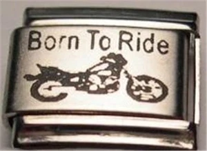 CIONDOLO NATO PER GUIDARE MOTO MOTO AUTENTICO LASER ITALIANO 9MM PER BRACCIALE RARO - Foto 1 di 2