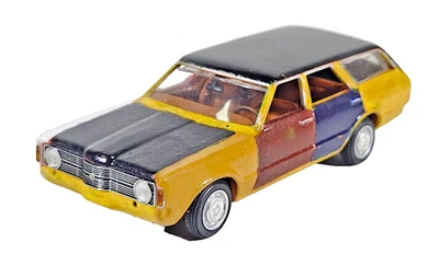 Minichamps Ford Taunus Turnier TC1 1970 1:43 Maxichamps Diecast Model Car Wagon - Image 1 of 4