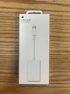 Lecteur de carte USB-C vers SD Apple - Photo 1/2