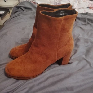 Botas para mujer Comfort Brand marrón caramelo con tacón talla 12 - Imagen 1 de 5