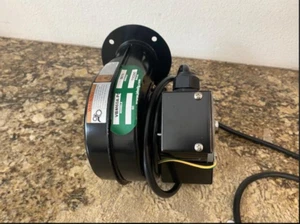 J&D PSC Inflation Blower VBM60A-PC, Round Opening - Picture 1 of 5