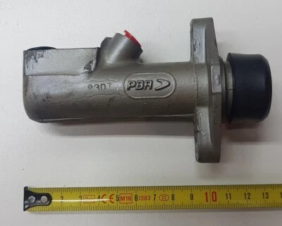 Austin Healey 100/6 BN4 from C.E.48863- BN6 Brake Master Cyl 3/4" dia 11B5509R Foto 1 de 2