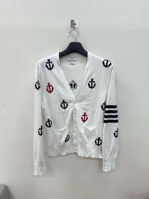 Cardigã Thom Browne novo pulseira diagonal tornozelo 5 146460448 - Imagem 1 de 4