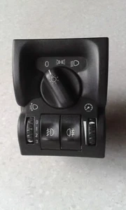 COMODO  PHARES ANTI BROUILLARDS LUMINOSITE OPEL VECTRA B 90504974968 - Picture 1 of 4