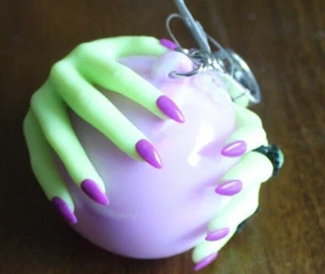 2023 Bath and Body Works ESQUELETO Manos Bola de Cristal Bolsillo-Bac SOPORTE Ilumina - Imagen 1 de 3