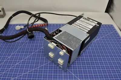 858-0070-00/MINI MEGAPAC MM6-17517 115-230 VAC25A-15A 47-500 HZ 300 VDC 6A/VICOR - Image 1 of 4