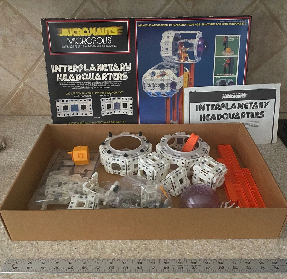 Micronautas Micropolis 1978 kit cuartel general interplanetario Foto 1 de 1