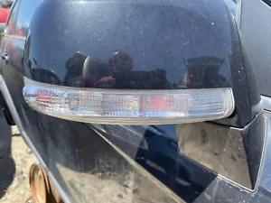 HOLDEN CAPTIVA RIGHT DOOR MIRROR INDICATOR LENS ONLY NO MIRROR CG 7 08-17 . - Picture 1 of 5