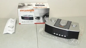 New!! NOS!! Digital SYLVANIA AM/FM CLOCK RADIO Model #SCR1336 - Picture 1 of 5