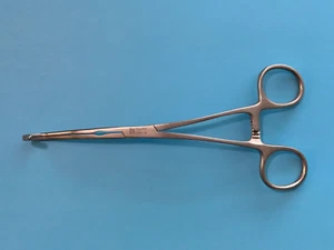 Pilling Surgical Derra Anastomosis Clamp, 7" Ref# 35-4135 - Picture 1 of 4