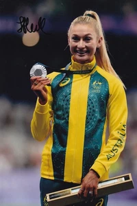 Athletics - Jessica Hull - Hand Signed A4 Photograph - COA - Picture 1 of 1