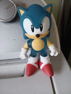 Stretch Sonic The Hedgehog Toy Figure "Stretch Armstrong" Sega - Picture 1 of 8