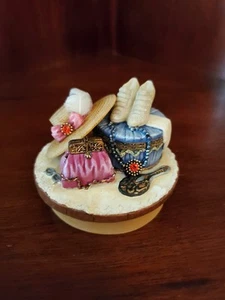 OUR AMERICA CANDLE JAR TOPPER WITH VICTORIAN WOMAN'S PURSE & HAT- IOB - Picture 1 of 7