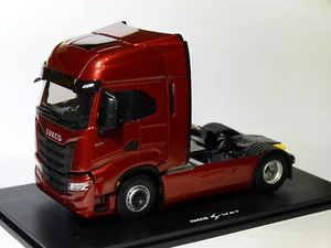 116667 - Tracteur CAMION Iveco S-Way S570 Rouge au 1/43 de ELIGOR - Picture 1 of 6