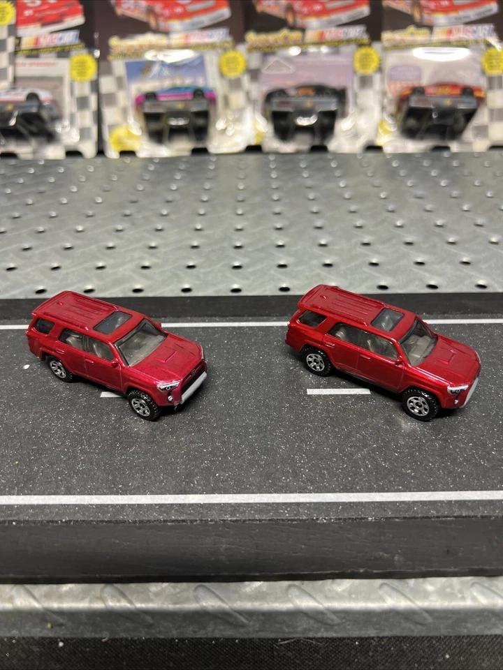 2022 Matchbox ‘18 Toyota 4Runner Collectible 1/64 Scale Diecast Diorama Set - Image 1 of 4