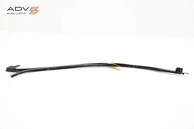 Land Rover Discovery Sport 2015-23 puerta delantera izquierda ventana moldura superior OEM Foto 1 de 4