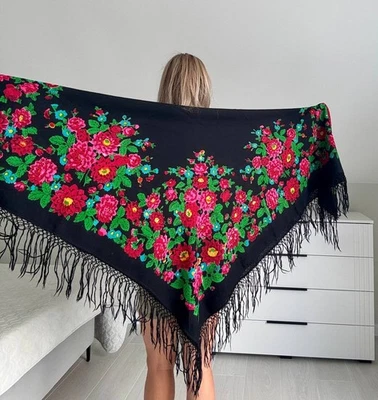 Rare Large Festive Vintage Shawl – Early 20th Century | Wool Floral Scarf | 150 - Image 1 of 4