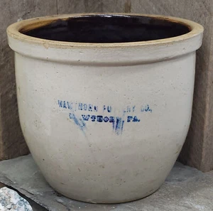 Antique One Gallon Stoneware Signed Hawthorn Pottery Co. Crock Pennsylvania - Picture 1 of 8