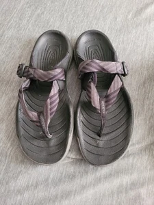 Keen Solr Toe Post Mens Size 8 Sport Sandals Buckle Strap Black Purple Beach - Picture 1 of 6